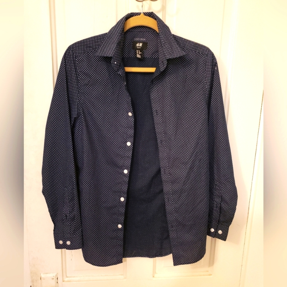 H&M Women's Polka Dot Button Down